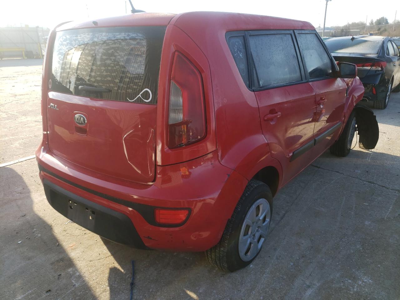 Photo 4 from auction – 2013 KIA SOUL with VIN KNDJT2A5XD7571798