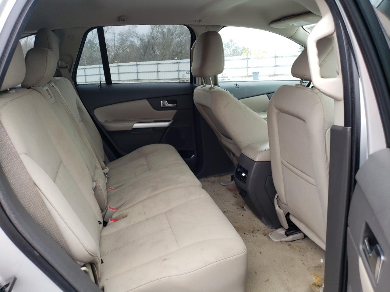 Photo 6 from auction – 2011 FORD EDGE SE with VIN 2FMDK3GC2BBA99236