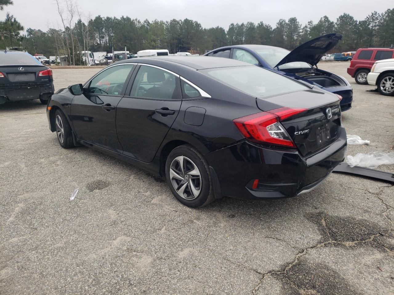Photo 3 from auction – 2019 HONDA CIVIC LX with VIN 19XFC2F67KE009605