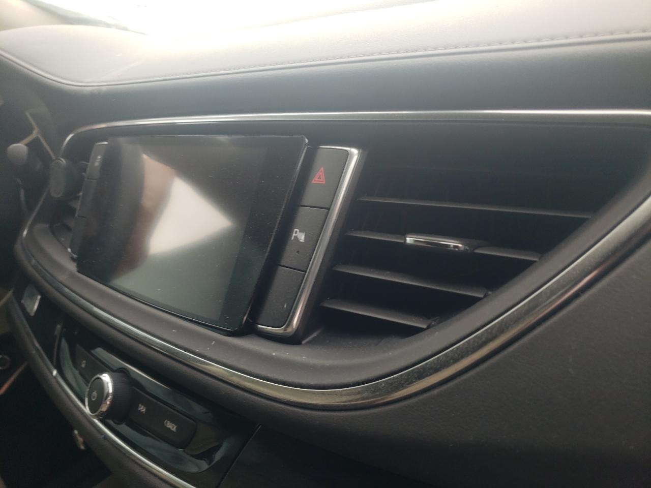 Photo 9 from auction – 2020 BUICK ENCLAVE ES with VIN 5GAERBKW4LJ243836