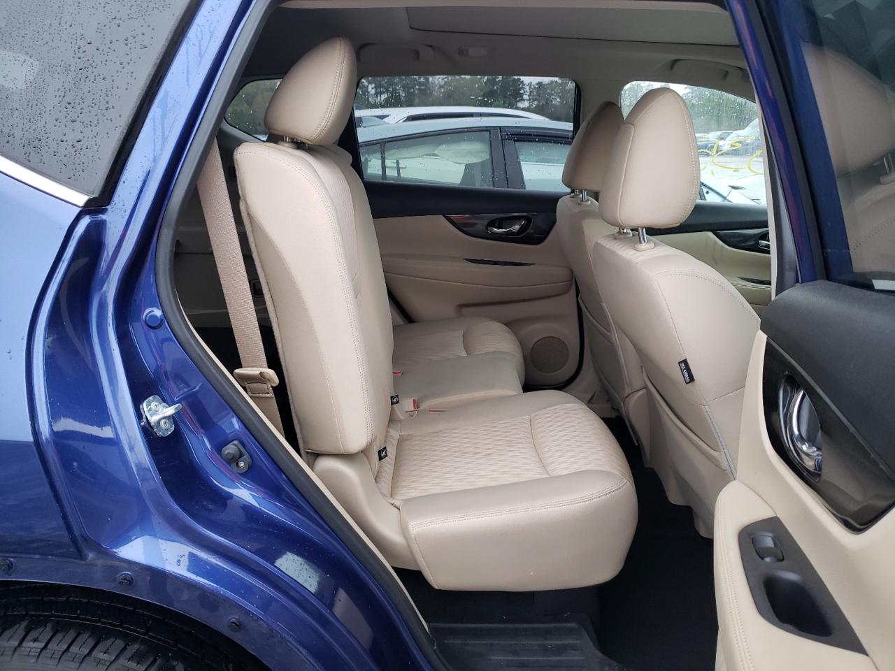 Photo 6 from auction – 2017 NISSAN ROGUE S with VIN JN8AT2MT7HW151104