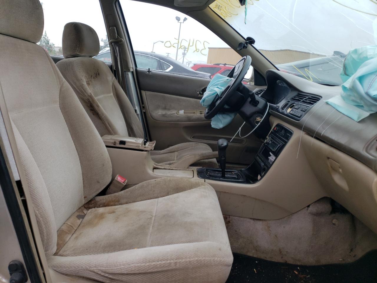 Photo 5 from auction – 1997 HONDA ACCORD LX with VIN JHMCD5630VC010581