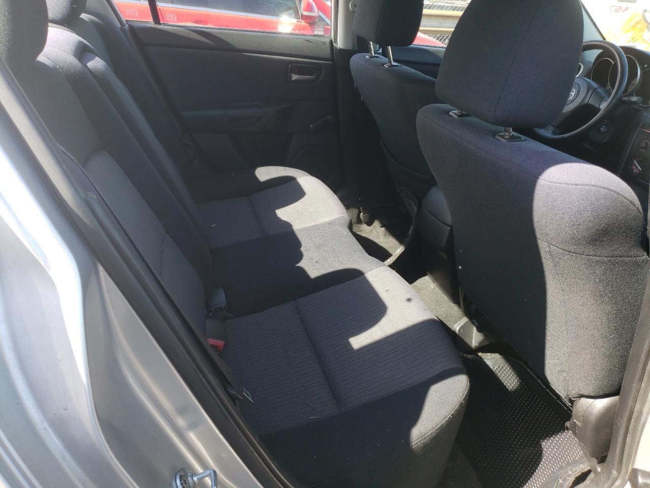 Photo 6 from auction – 2007 MAZDA 3 I with VIN JM1BK12F271743726