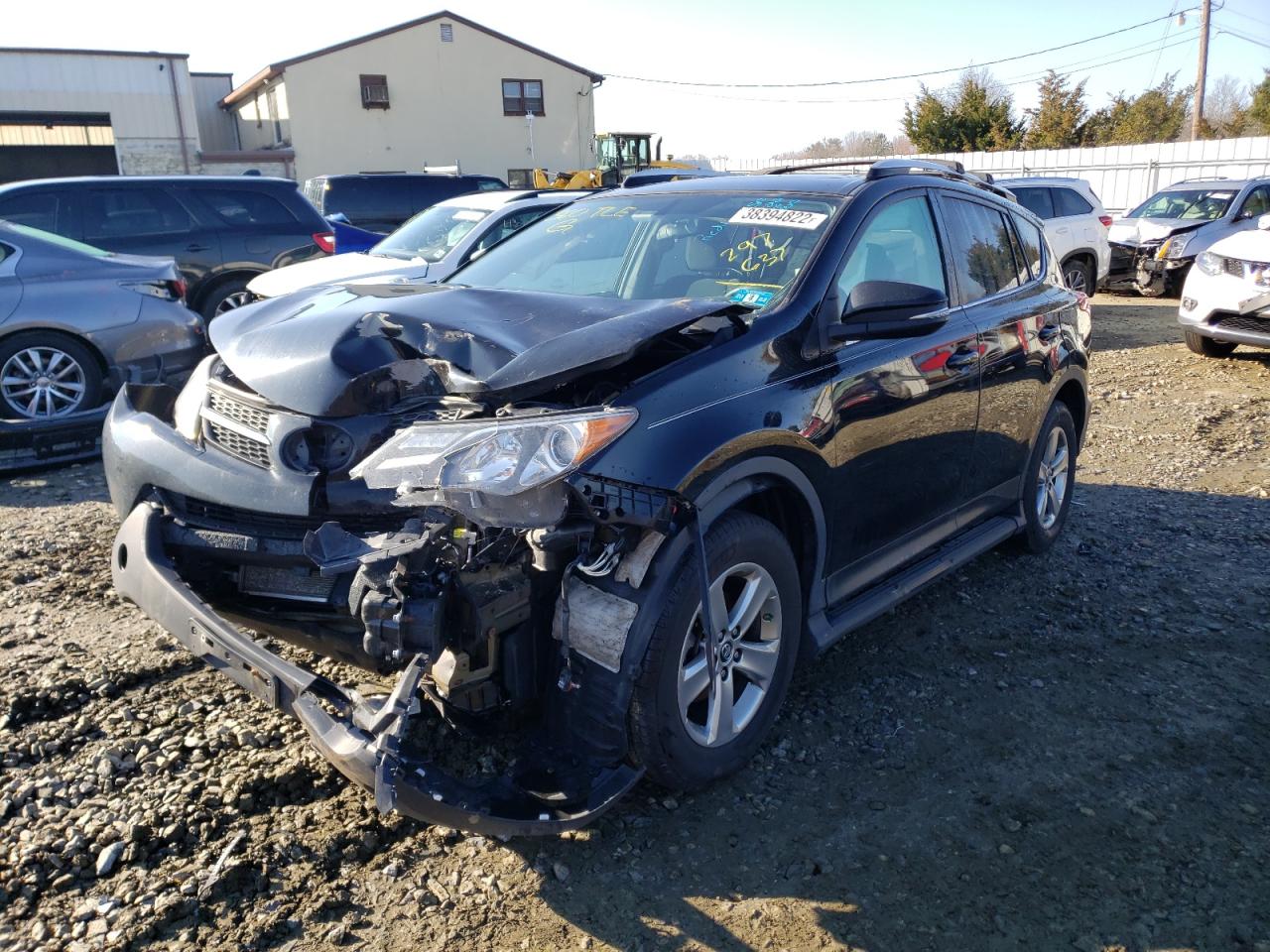 Photo 2 from auction – 2015 TOYOTA RAV4 XLE with VIN 2T3RFREV1FW297637