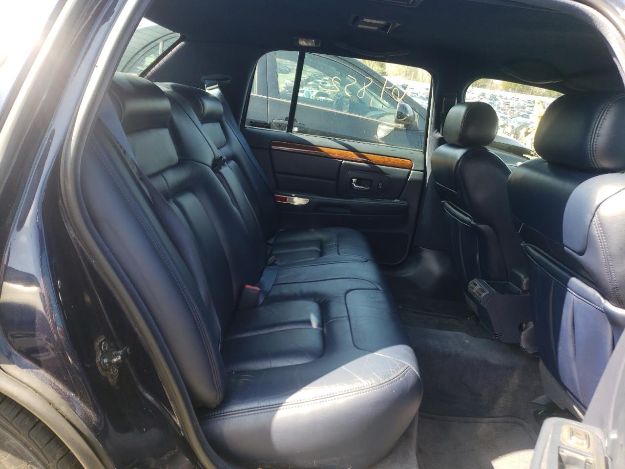 Photo 6 from auction – 1998 CADILLAC DEVILLE DE with VIN 1G6KE54Y8WU739256