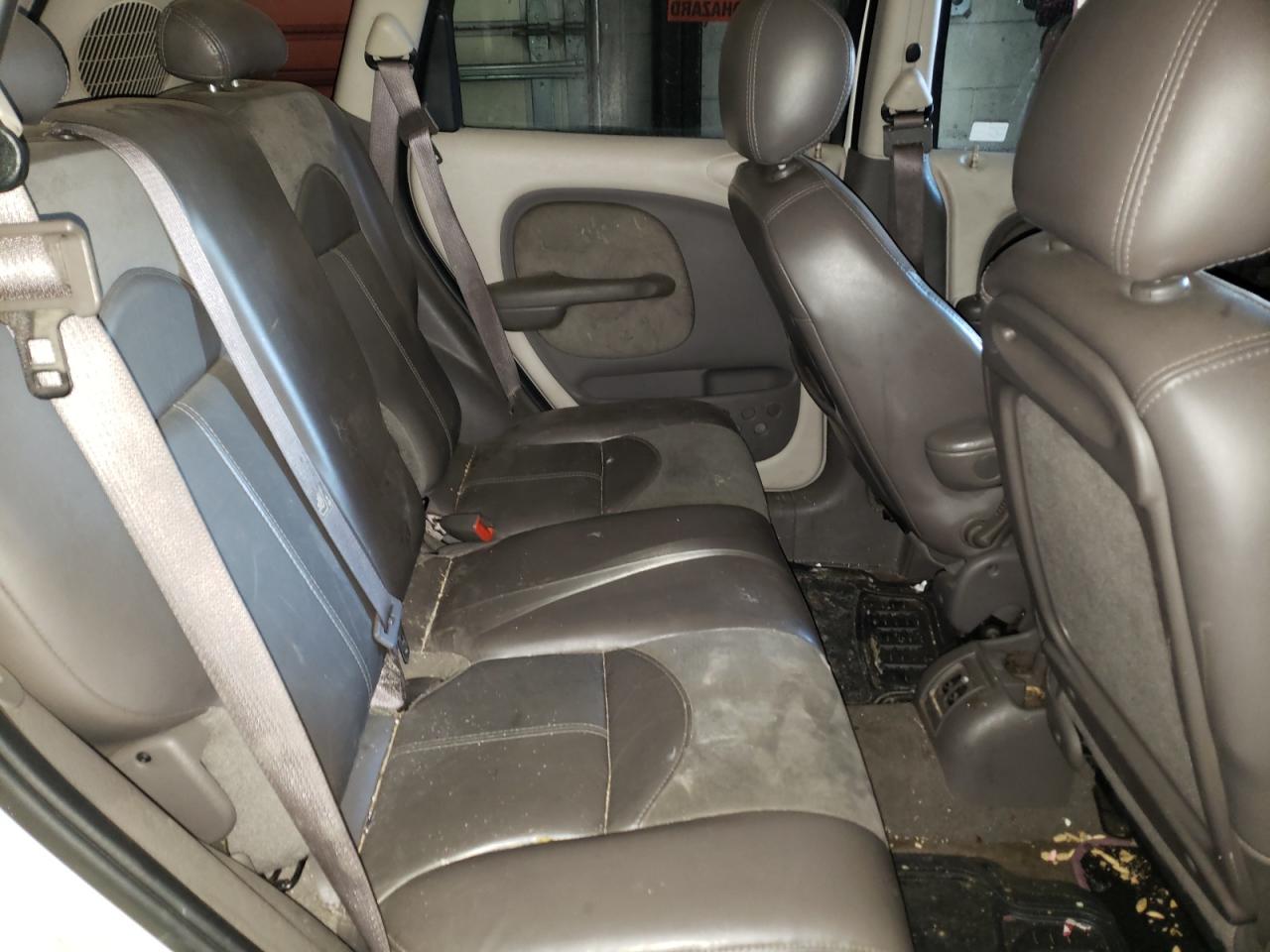 Photo 6 from auction – 2003 CHRYSLER PT CRUISER with VIN 3C8FY68B83T599019