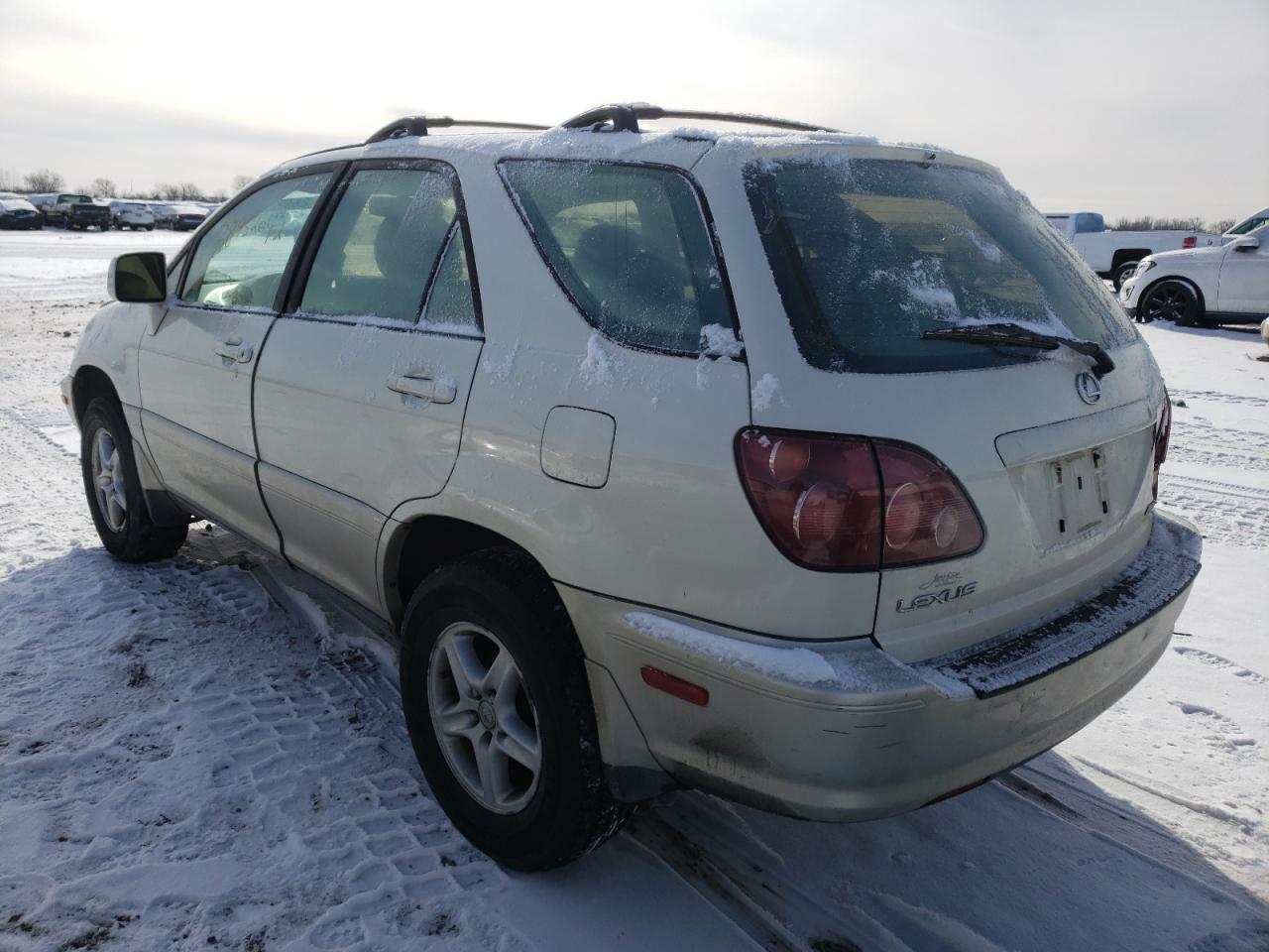 Photo 3 from auction – 2000 LEXUS RX 300 with VIN JT6HF10U6Y0161272
