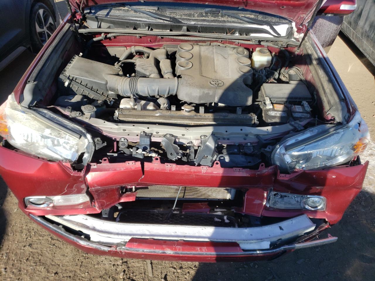 Photo 7 from auction – 2013 TOYOTA 4RUNNER SR with VIN JTEBU5JR9D5115322