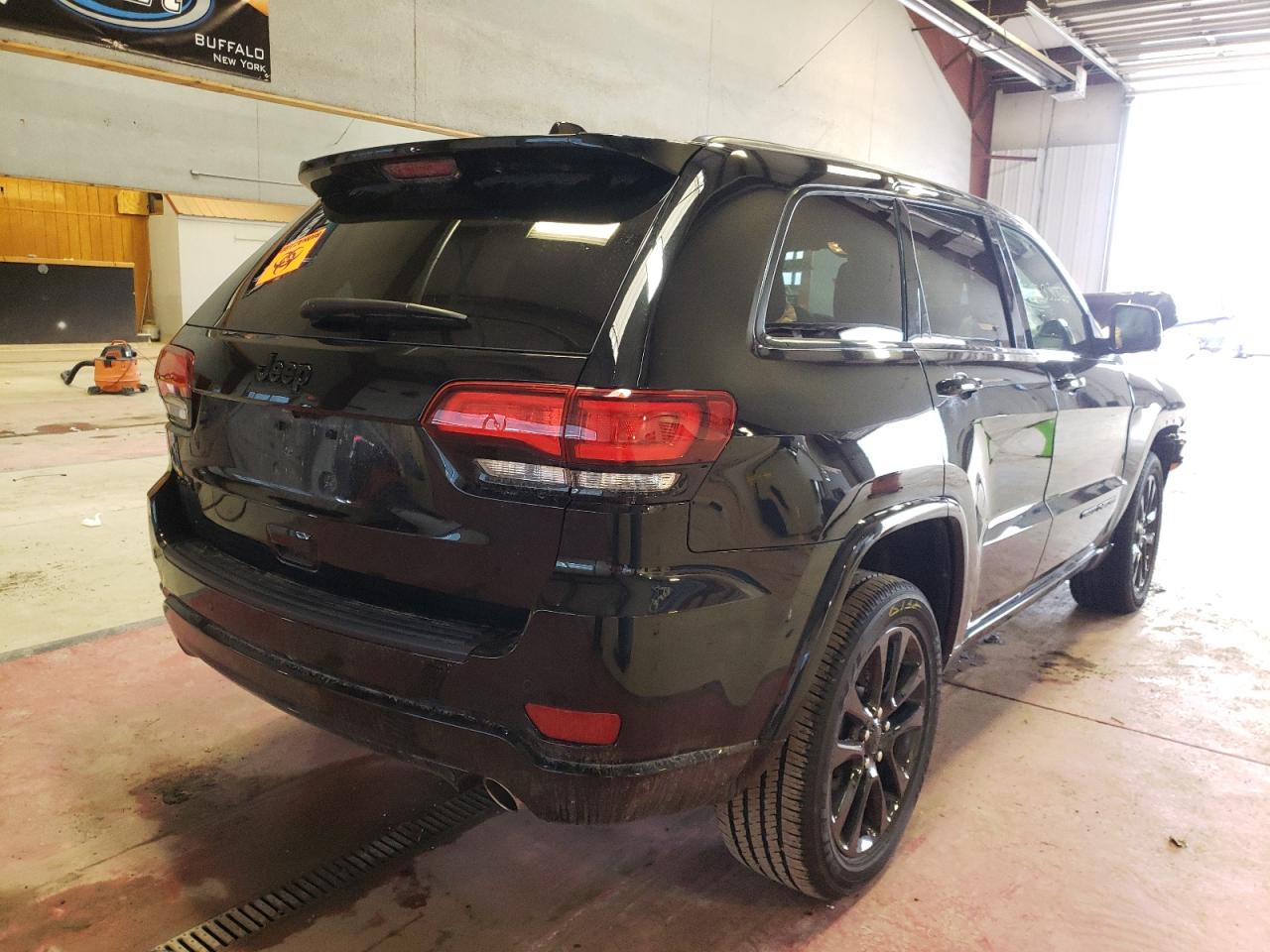Photo 4 from auction – 2021 JEEP GRAND CHER with VIN 1C4RJFAG0MC754183