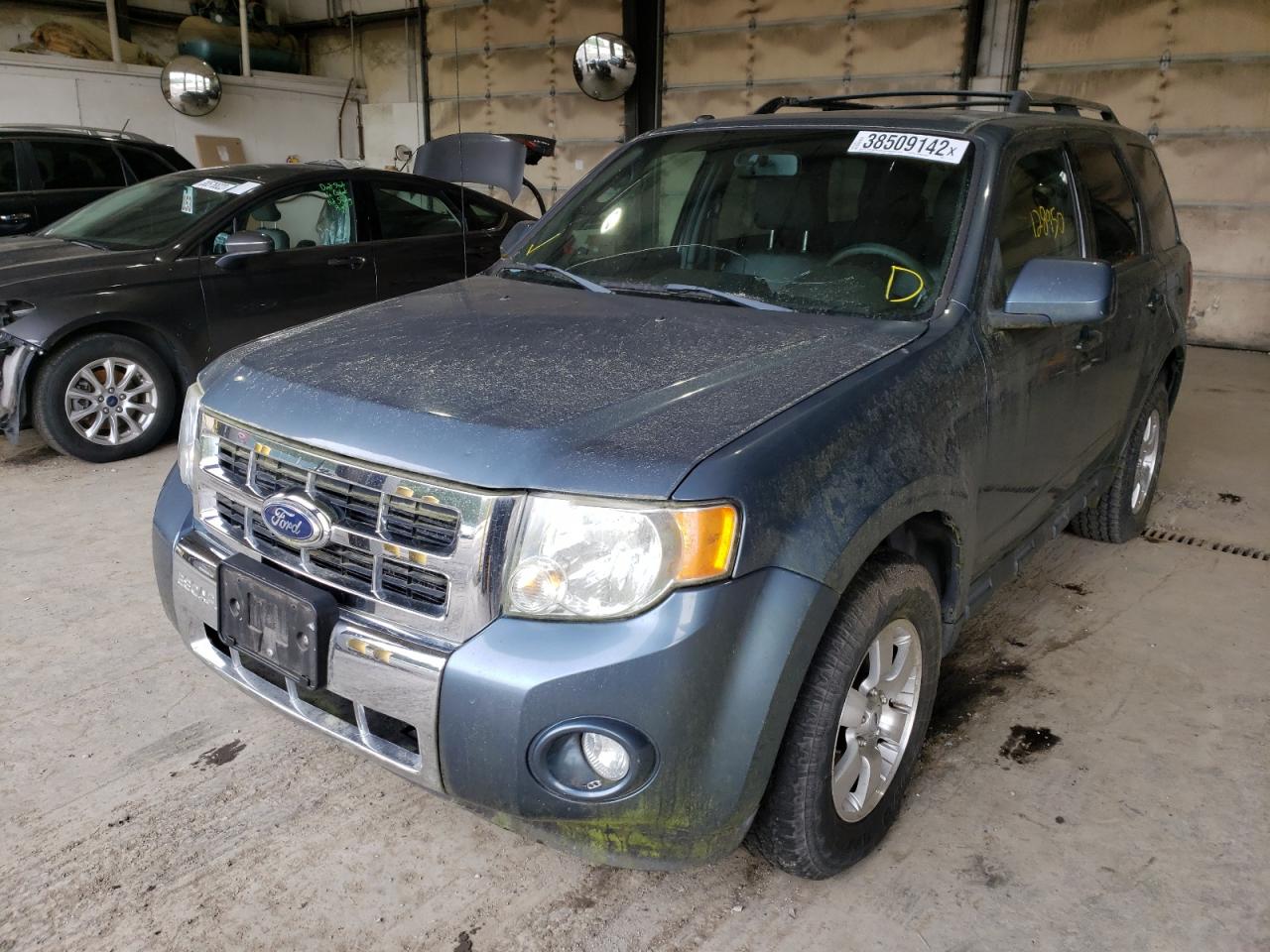 Photo 2 from auction – 2010 FORD ESCAPE LIM with VIN 1FMCU9EG5AKA78299