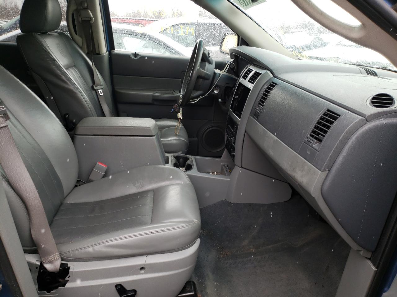 Photo 5 from auction – 2006 DODGE DURANGO LI with VIN 1D4HB58276F133539