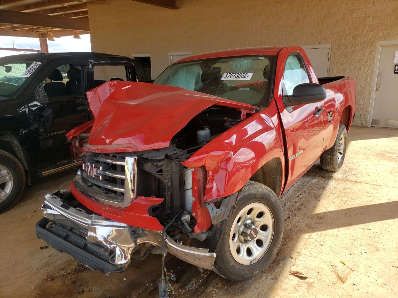 Photo 2 from auction – 2012 GMC SIERRA C15 with VIN 1GTN1TEX4CZ333778