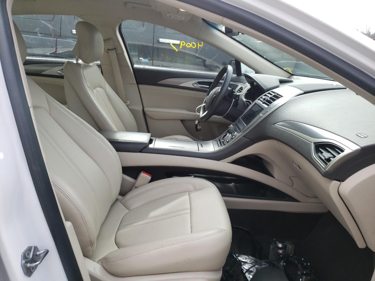 Photo 5 from auction – 2017 LINCOLN MKZ PREMIE with VIN 3LN6L5A96HR651040