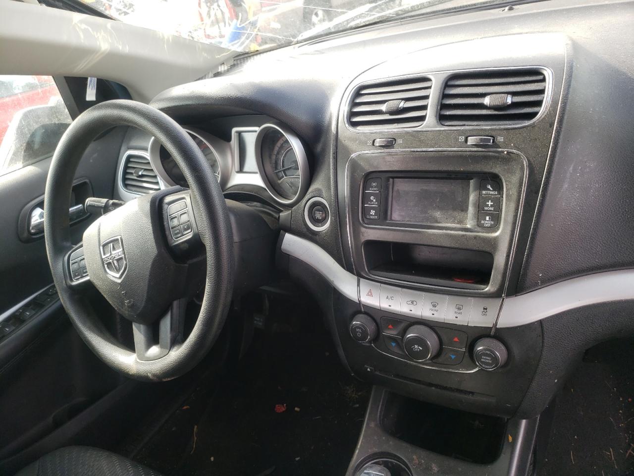 Photo 9 from auction – 2018 DODGE JOURNEY SE with VIN 3C4PDCAB1JT507806