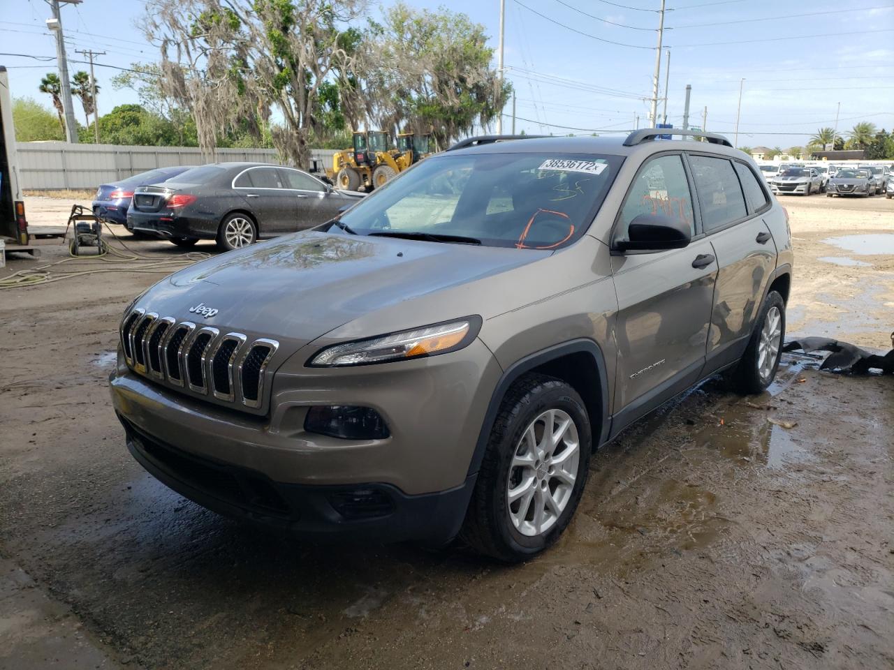 Photo 2 from auction – 2017 JEEP CHEROKEE S with VIN 1C4PJLAB1HW514509