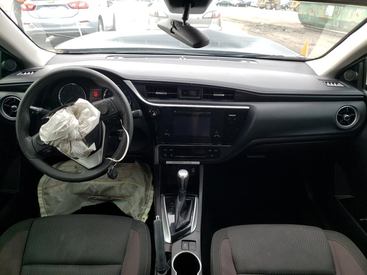 Photo 9 from auction – 2017 TOYOTA COROLLA L with VIN 5YFBURHE7HP731060