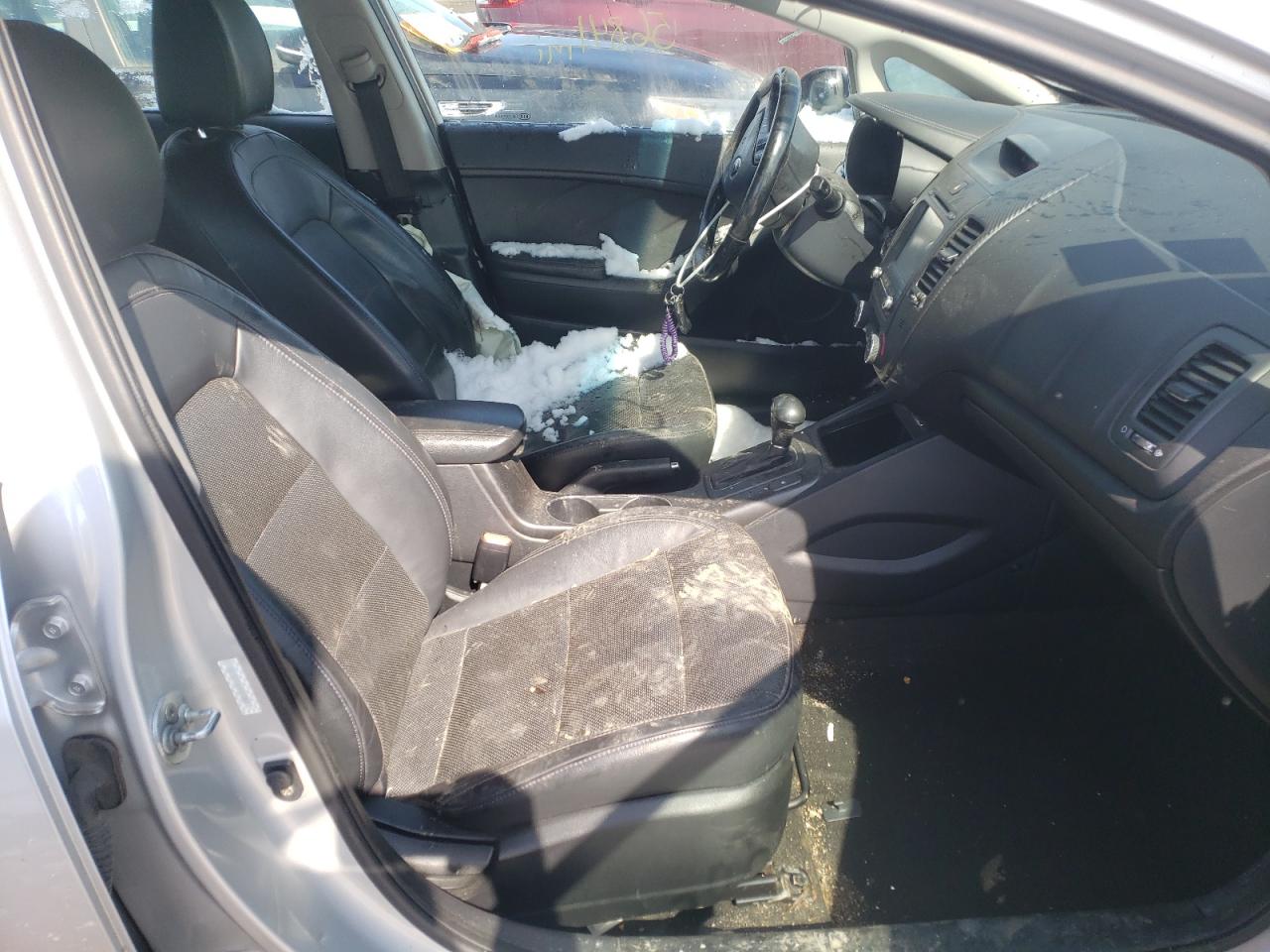 Photo 5 from auction – 2015 KIA FORTE EX with VIN KNAFX5A89F5362781