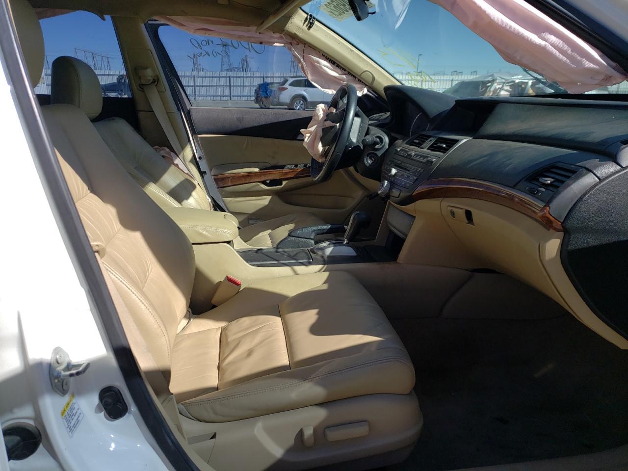 Photo 5 from auction – 2011 HONDA ACCORD EXL with VIN 1HGCP3F81BA007786