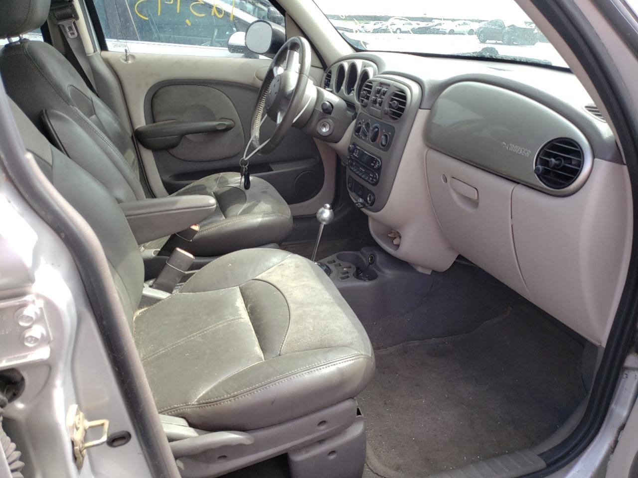 Photo 5 from auction – 2004 CHRYSLER PT CRUISER with VIN 3C8FY68B14T232190