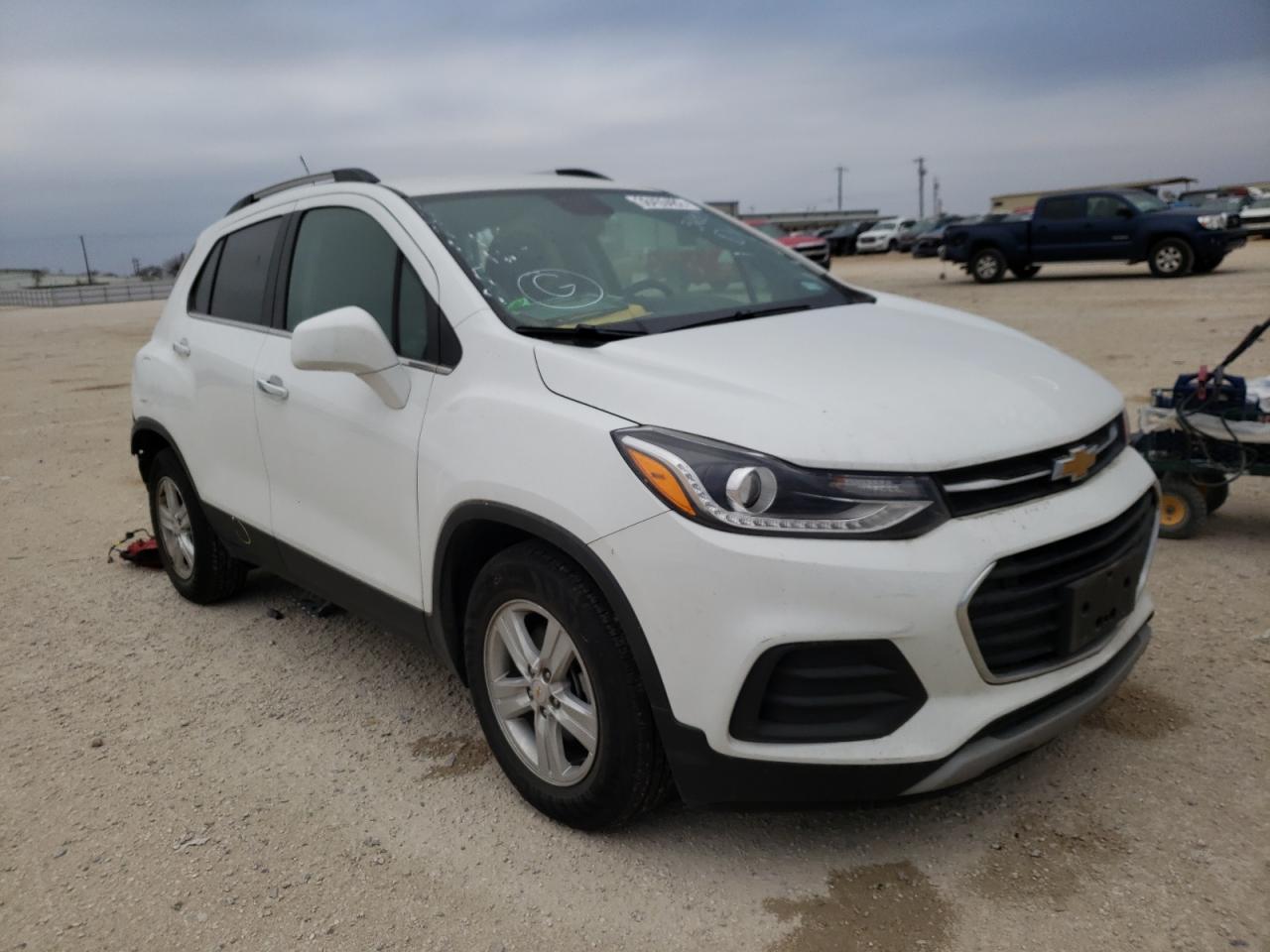 CHEVROLET TRAX 1LT 2019 with VIN KL7CJLSB5KB889876 - Photo from auction