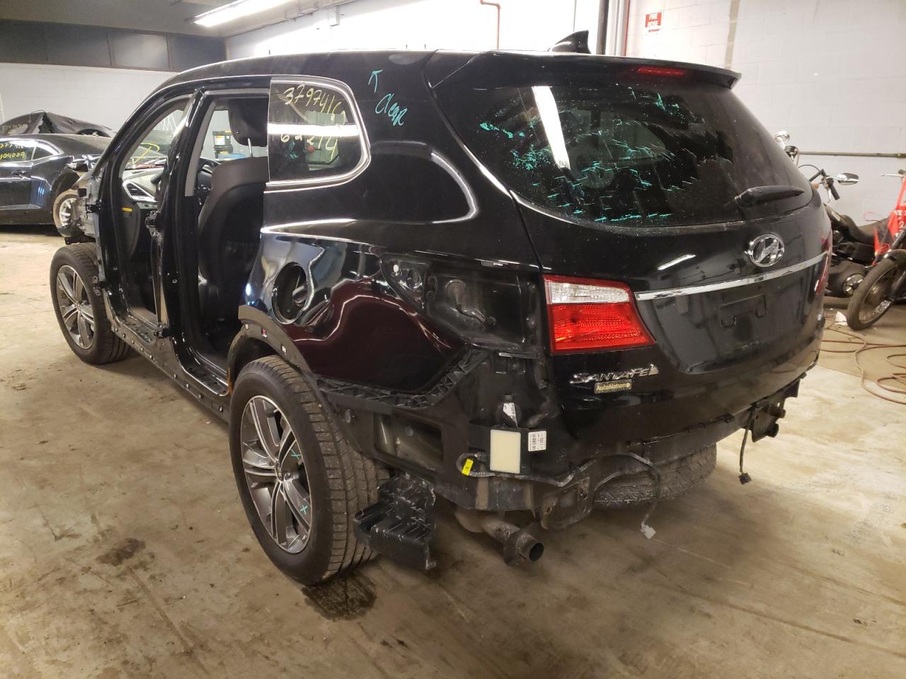 Photo 3 from auction – 2014 HYUNDAI SANTA FE G with VIN KM8SRDHF4EU070370