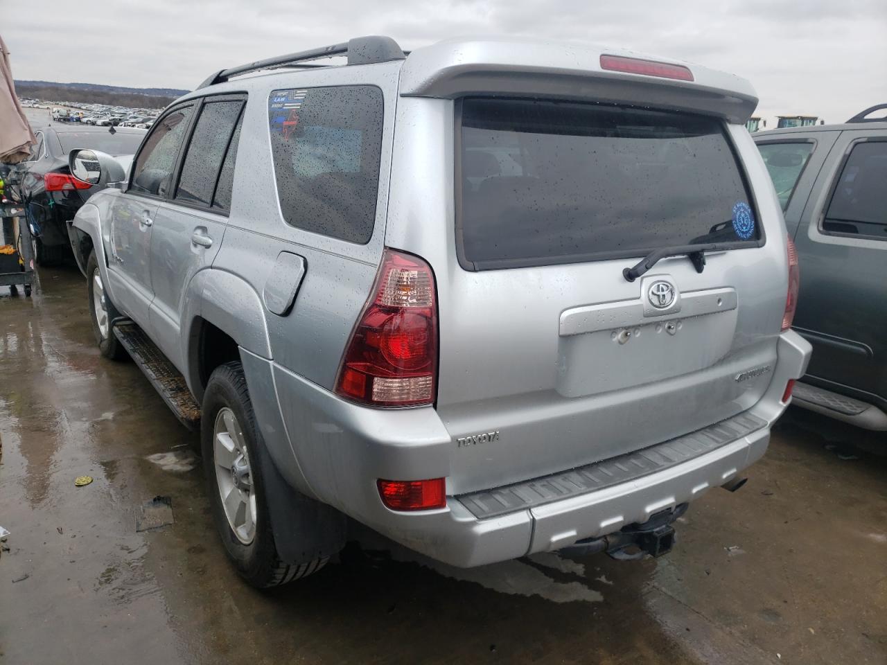 Photo 3 from auction – 2005 TOYOTA 4RUNNER LI with VIN JTEBT17R150050144