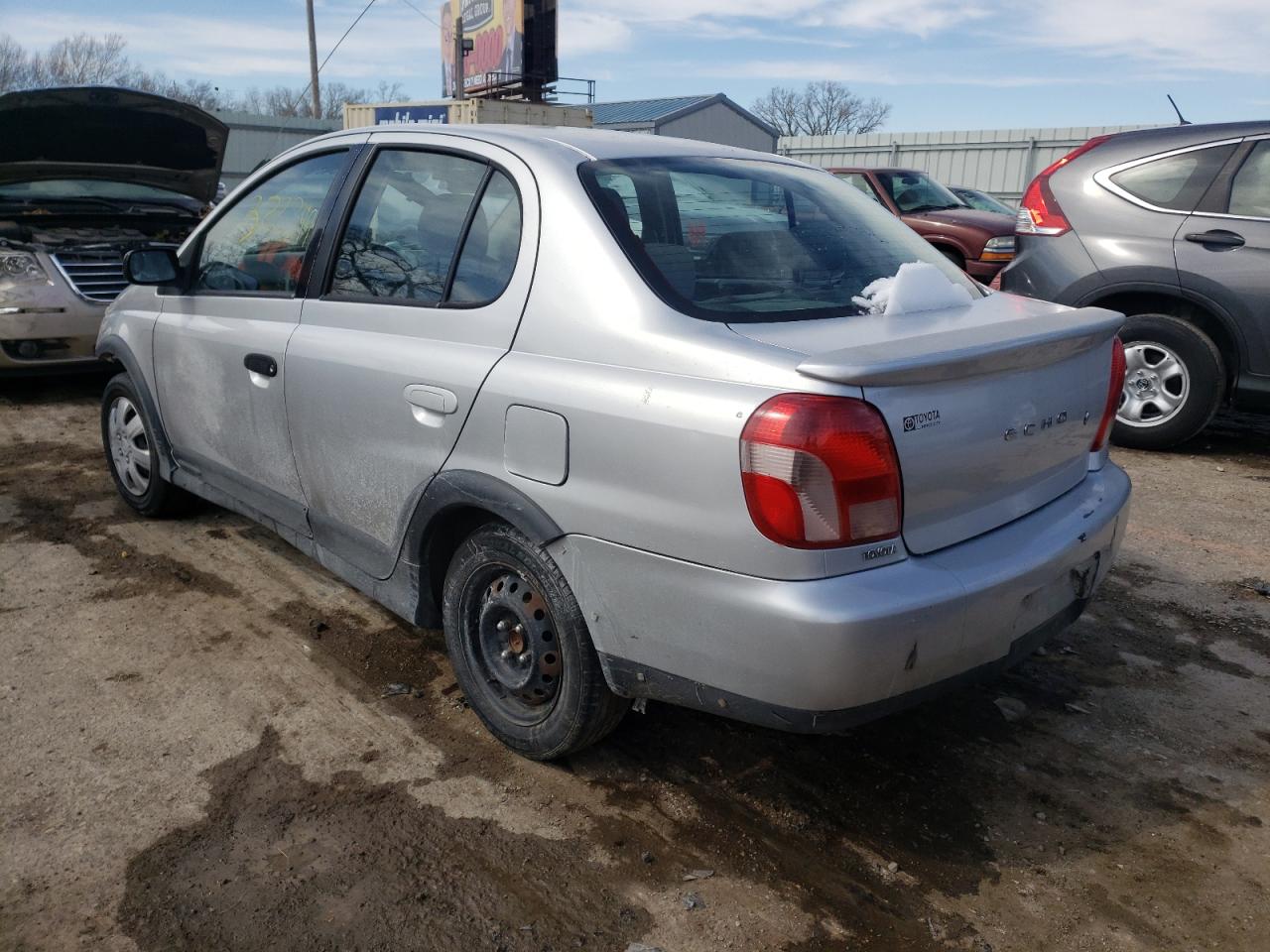 Photo 3 from auction – 2001 TOYOTA ECHO with VIN JTDBT123010142573