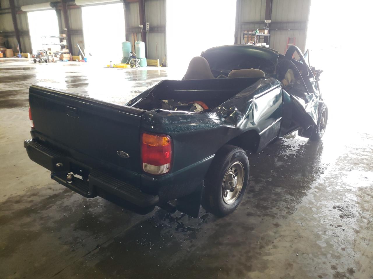 Photo 4 from auction – 1998 FORD RANGER with VIN 1FTYR10C4WUA96175