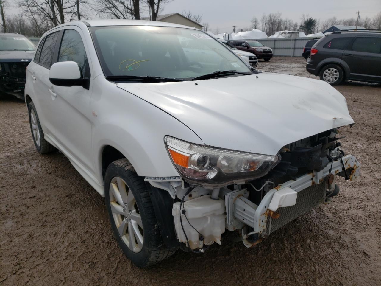 MITSUBISHI OUTLANDER 2012 with VIN JA4AR4AU6CZ010416 - Photo from auction