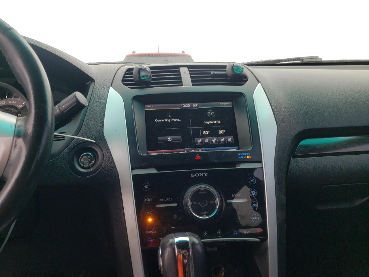 Photo 9 from auction – 2014 FORD EXPLORER L with VIN 1FM5K7F83EGA06102