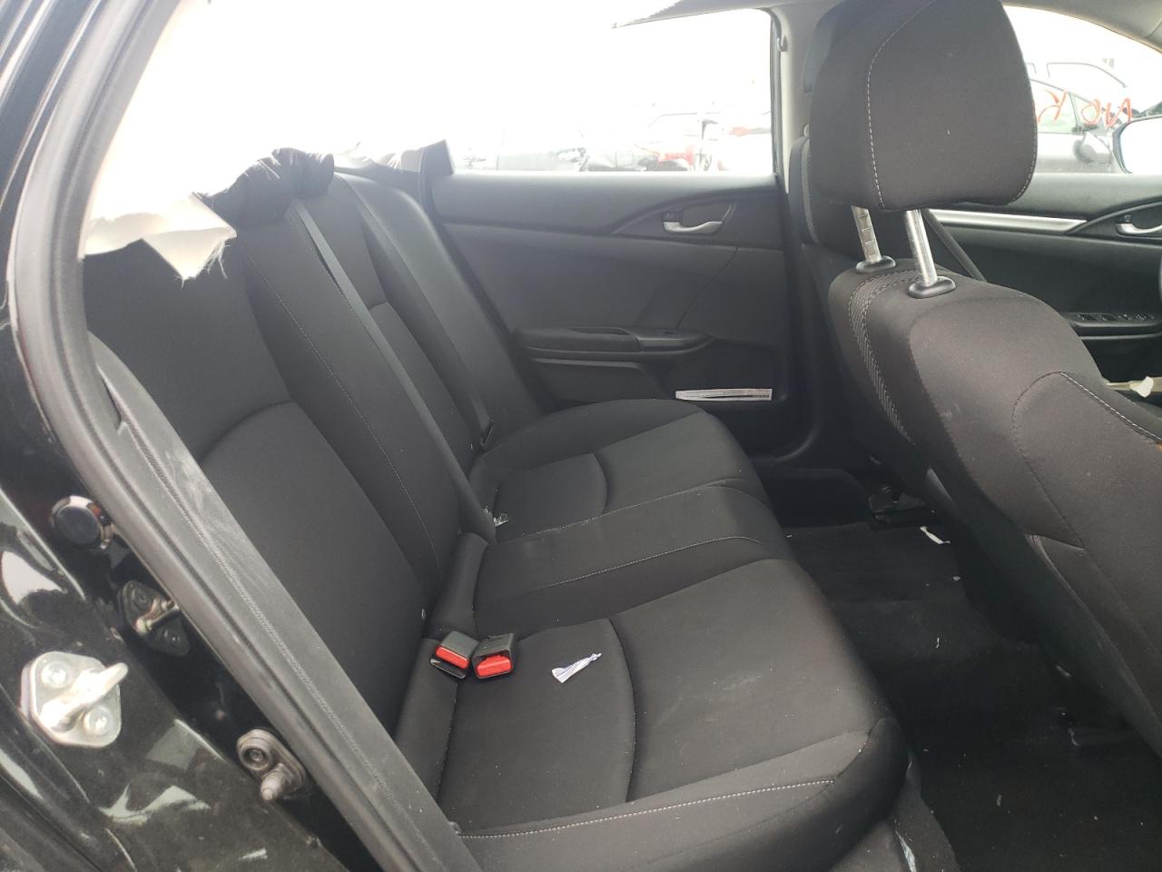 Photo 6 from auction – 2019 HONDA CIVIC LX with VIN 19XFC2F67KE009605