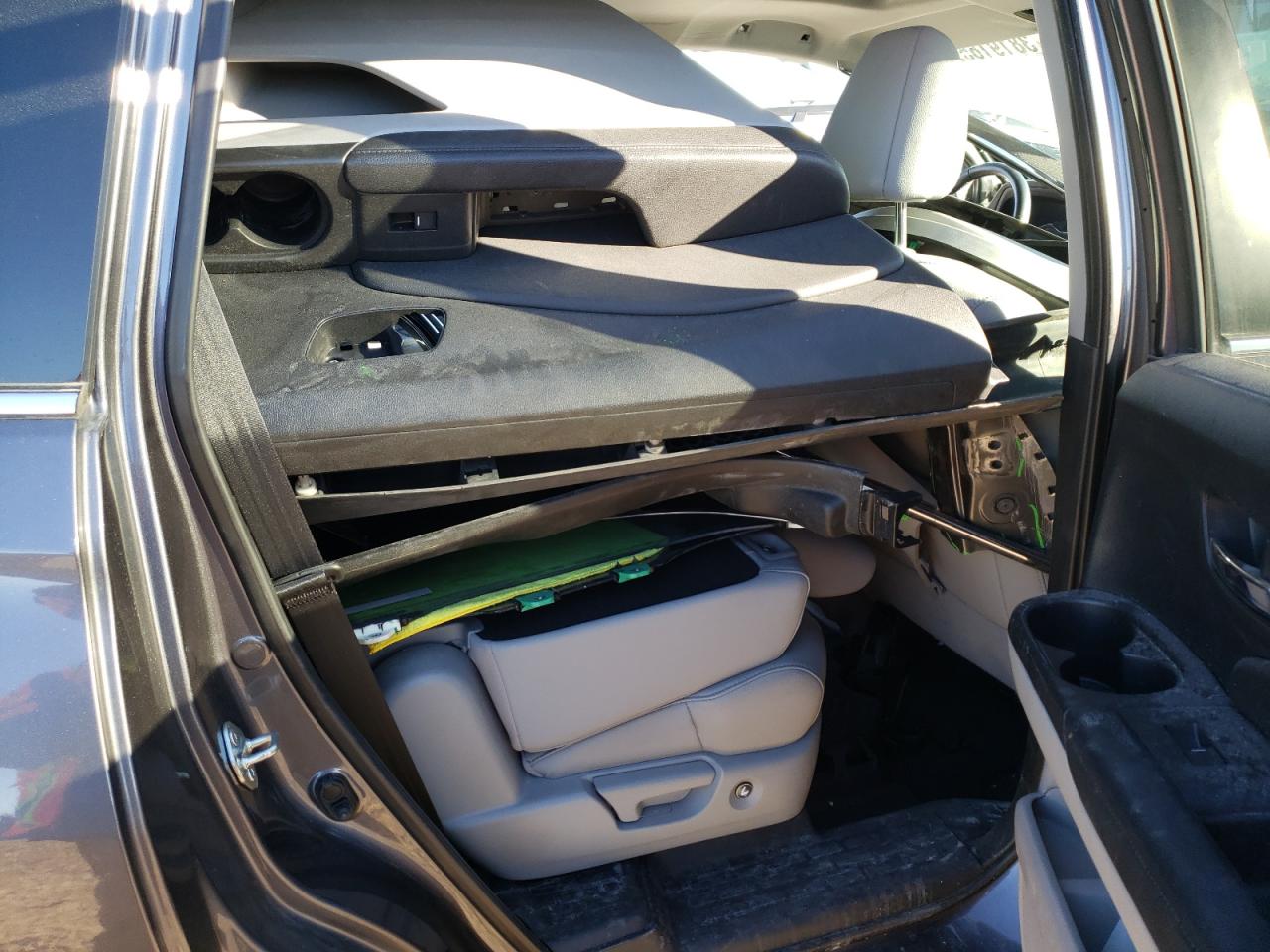 Photo 6 from auction – 2018 HONDA PILOT EXL with VIN 5FNYF6H58JB066254