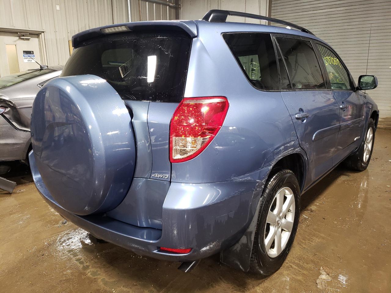 Photo 4 from auction – 2008 TOYOTA RAV4 LIMIT with VIN JTMBK31V686045886