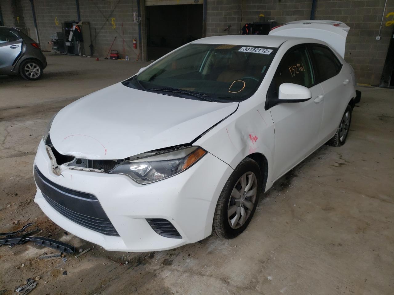 Photo 2 from auction – 2015 TOYOTA COROLLA L with VIN 2T1BURHE8FC428138