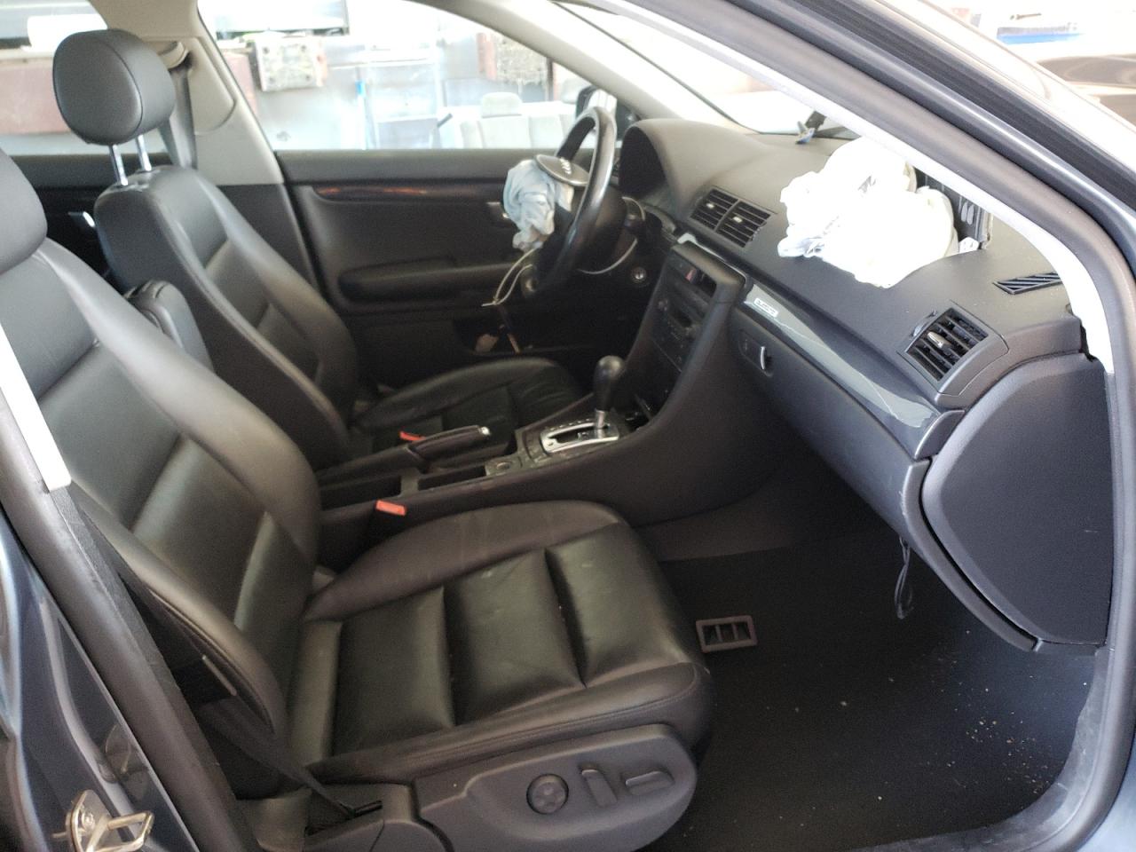 Photo 5 from auction – 2005 AUDI A4 1.8T QU with VIN WAULC68E85A109487