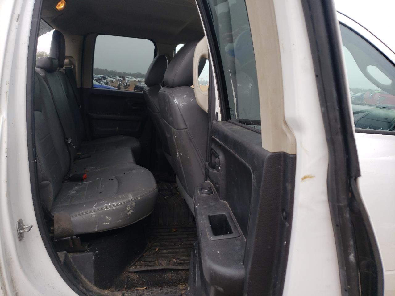 Photo 6 from auction – 2015 RAM 1500 ST with VIN 1C6RR7FG9FS766470