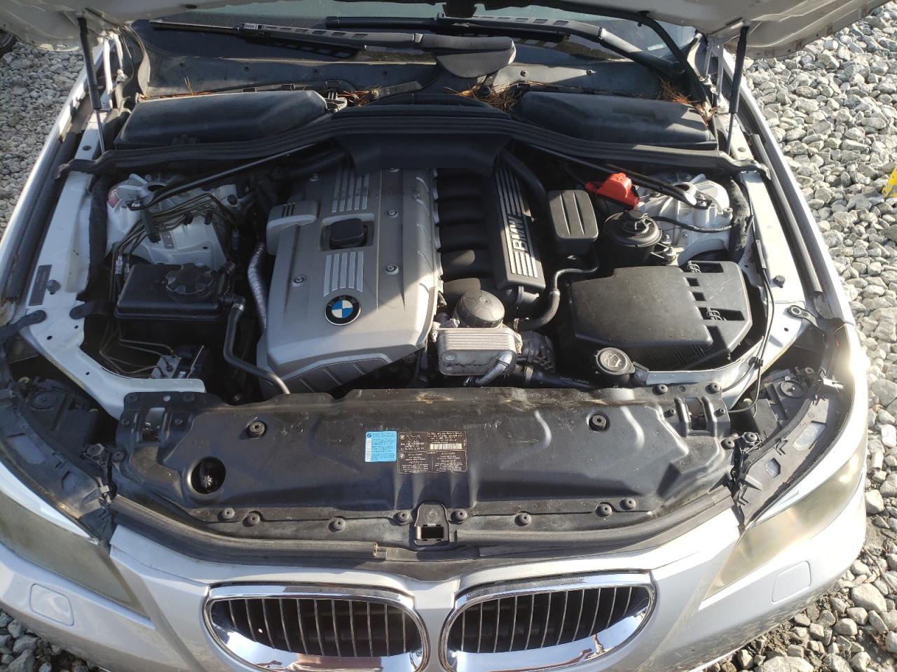 Photo 7 from auction – 2007 BMW 530 I with VIN WBANE73527CM53369