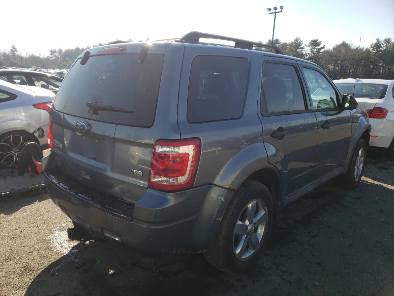 Photo 4 from auction – 2010 FORD ESCAPE XLT with VIN 1FMCU9DG0AKA62609