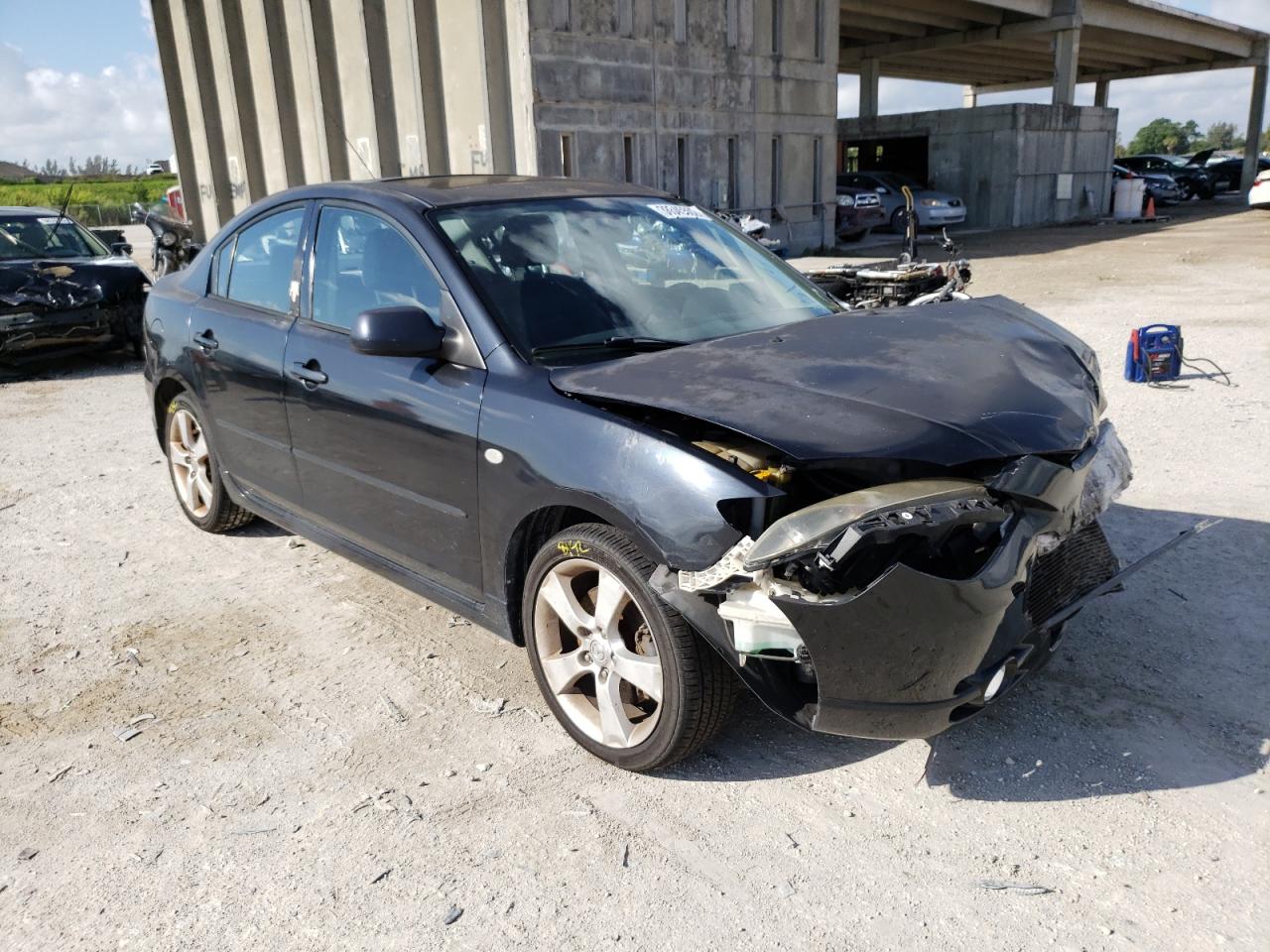 MAZDA 3 S 2004 with VIN JM1BK123341112534 - Photo from auction