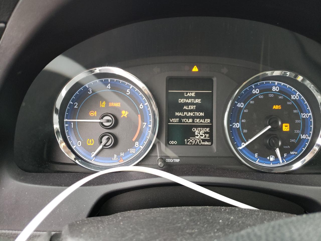 Photo 8 from auction – 2018 TOYOTA COROLLA L with VIN 5YFBURHE2JP764635
