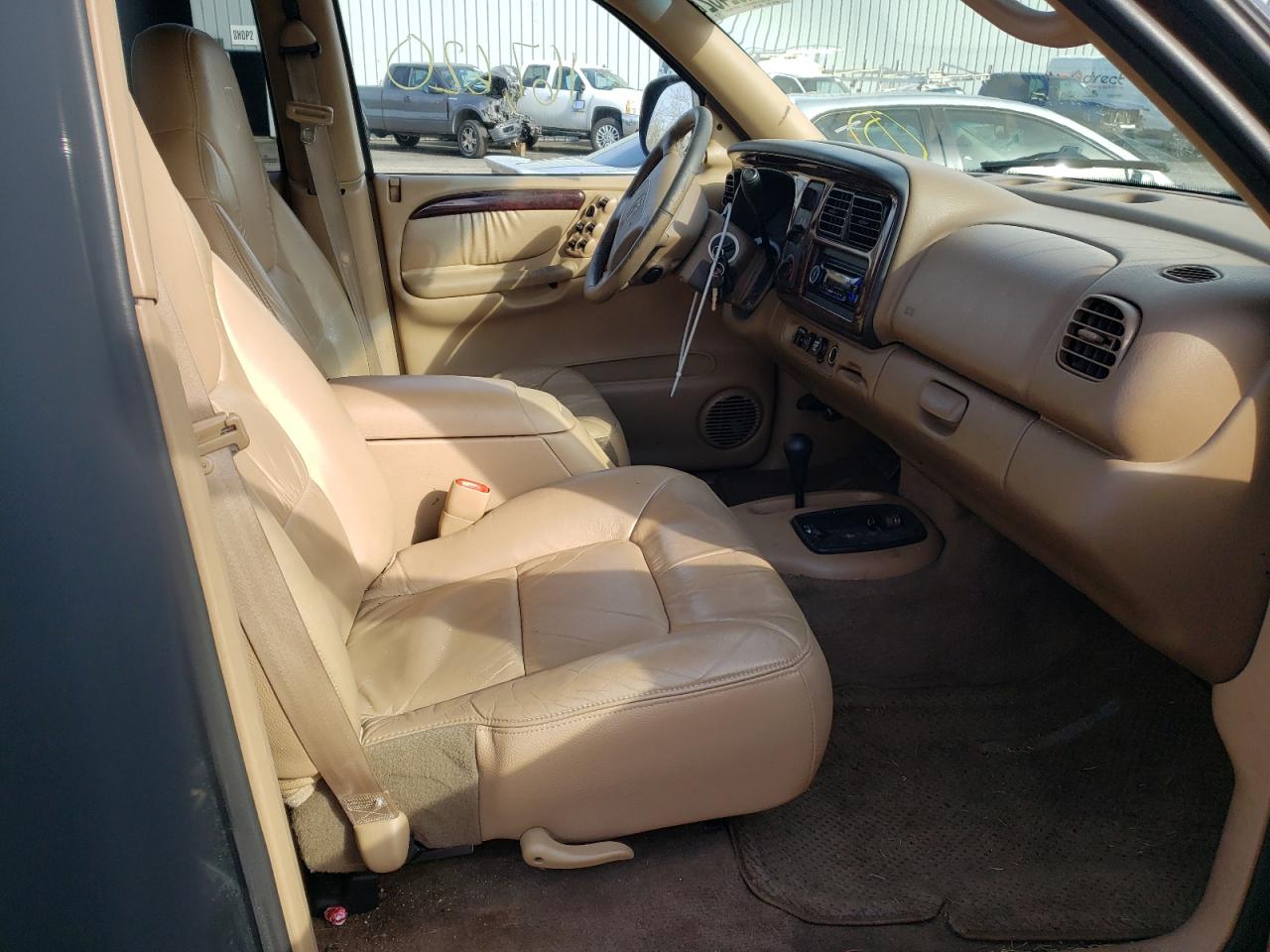 Photo 5 from auction – 2000 DODGE DURANGO with VIN 1B4HS28Z9YF210968
