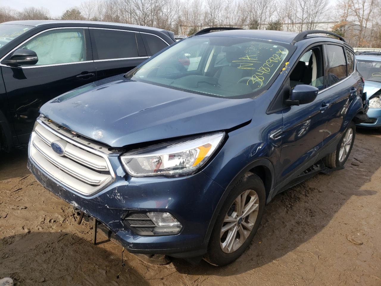 Photo 2 from auction – 2018 FORD ESCAPE SE with VIN 1FMCU9GD7JUC66409