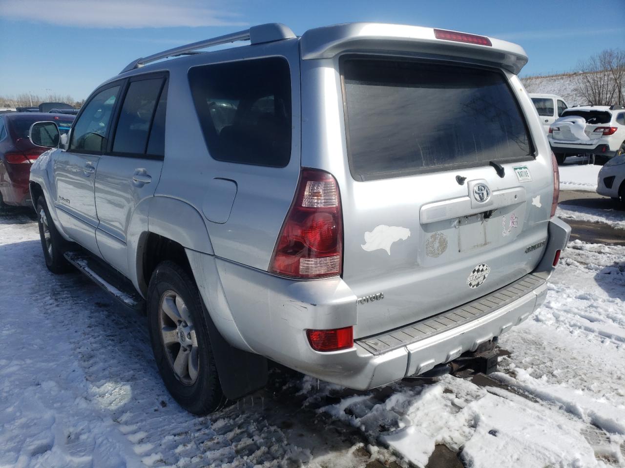 Photo 3 from auction – 2003 TOYOTA 4RUNNER SR with VIN JTEBT14R730027937