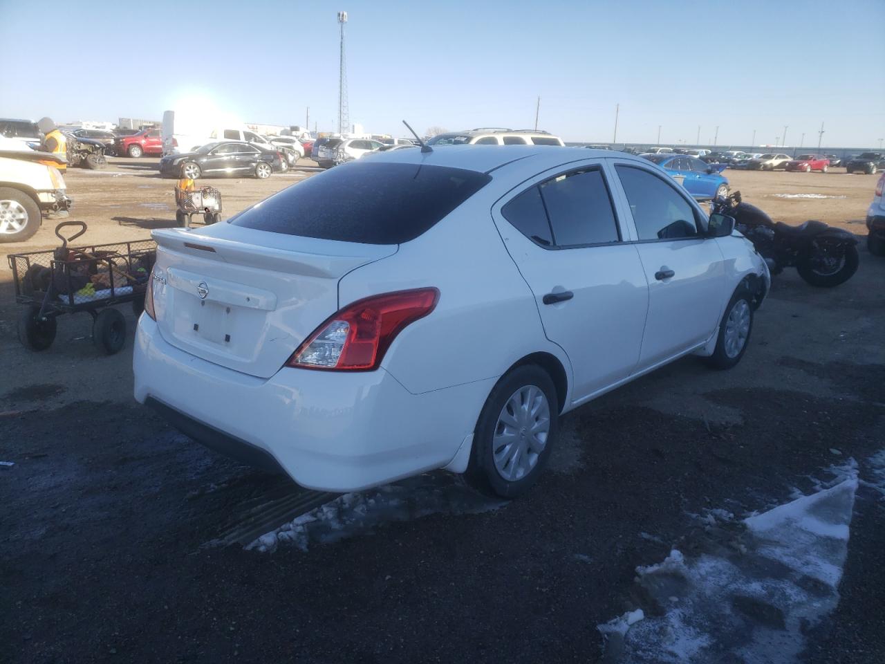 Photo 4 from auction – 2018 NISSAN VERSA S with VIN 3N1CN7AP6JL831786