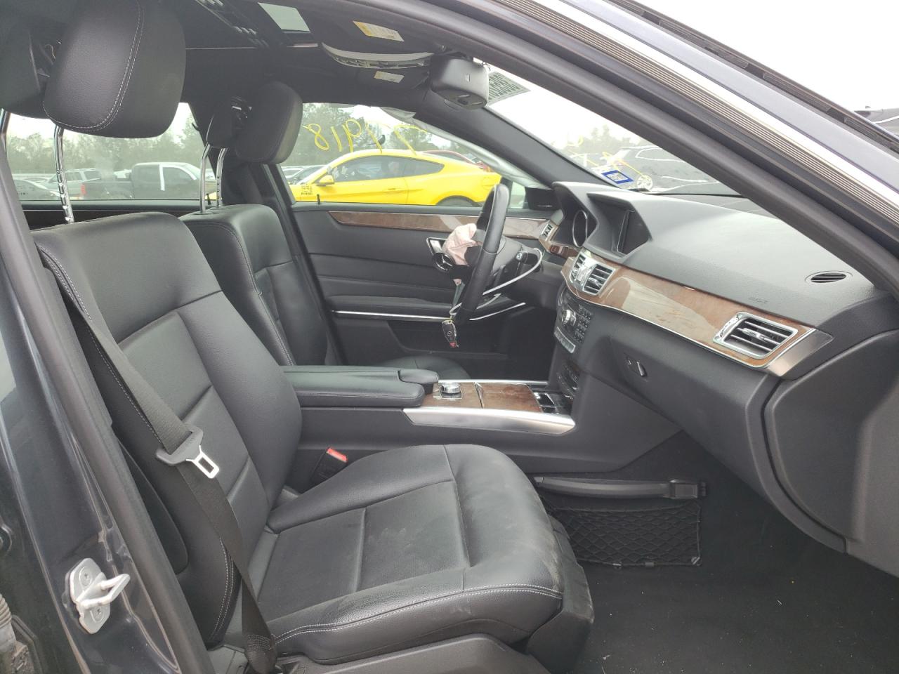Photo 5 from auction – 2014 MERCEDES-BENZ E 350 with VIN WDDHF5KB5EA840134