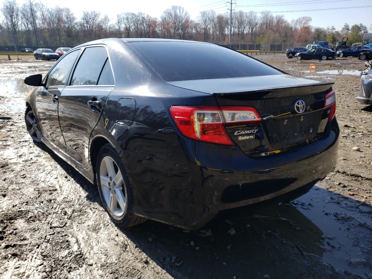 Photo 3 from auction – 2014 TOYOTA CAMRY L with VIN 4T1BF1FK5EU800682