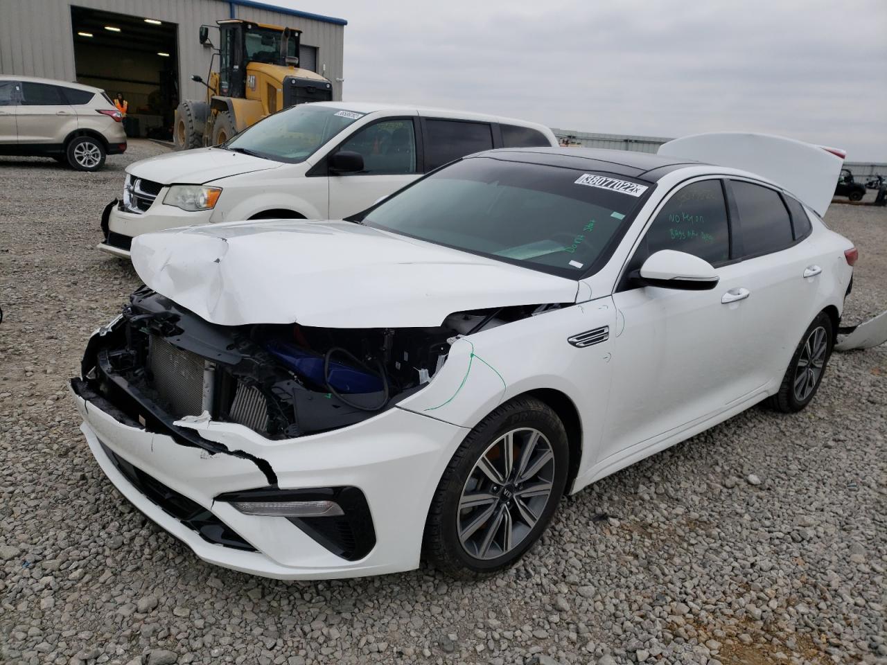 Photo 2 from auction – 2020 KIA OPTIMA EX with VIN 5XXGU4L18LG422423