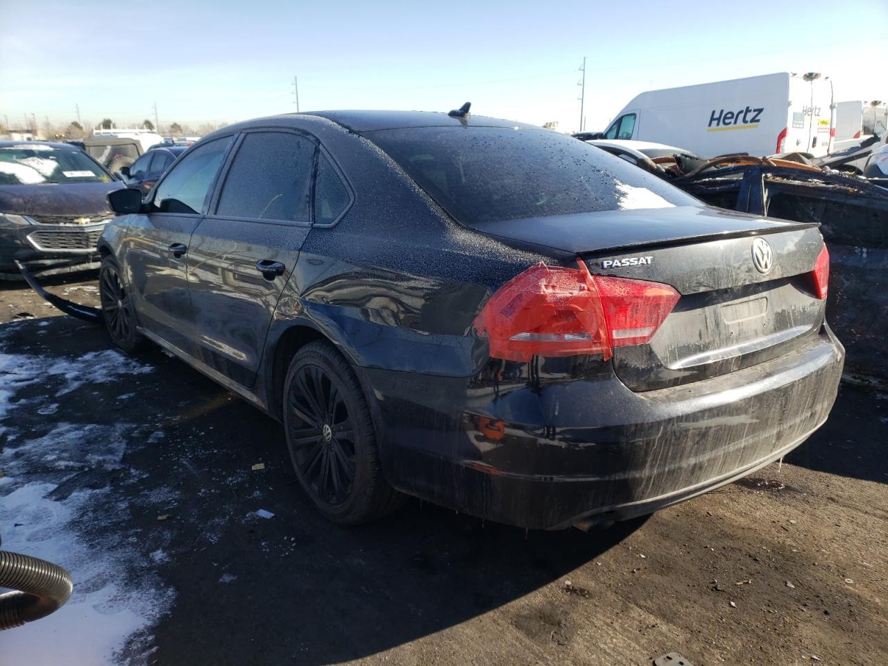 Photo 3 from auction – 2014 VOLKSWAGEN PASSAT S with VIN 1VWAT7A30EC112331