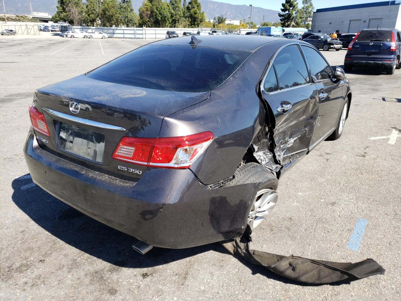 Photo 4 from auction – 2010 LEXUS ES 350 with VIN JTHBK1EG9A2380183