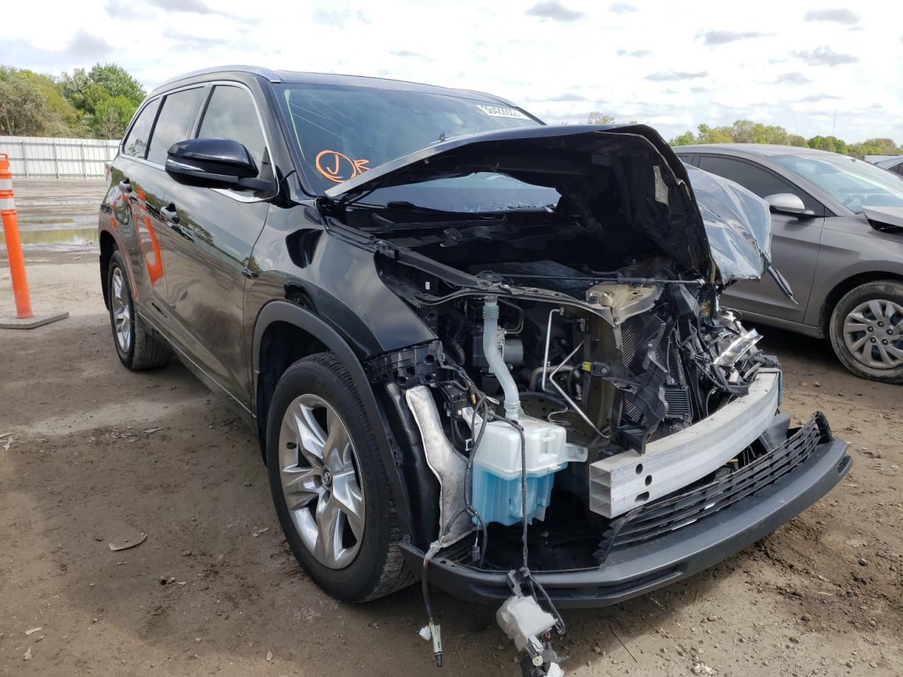 TOYOTA HIGHLANDER 2016 с VIN 5TDYKRFH3GS155003 - Фото с аукциона